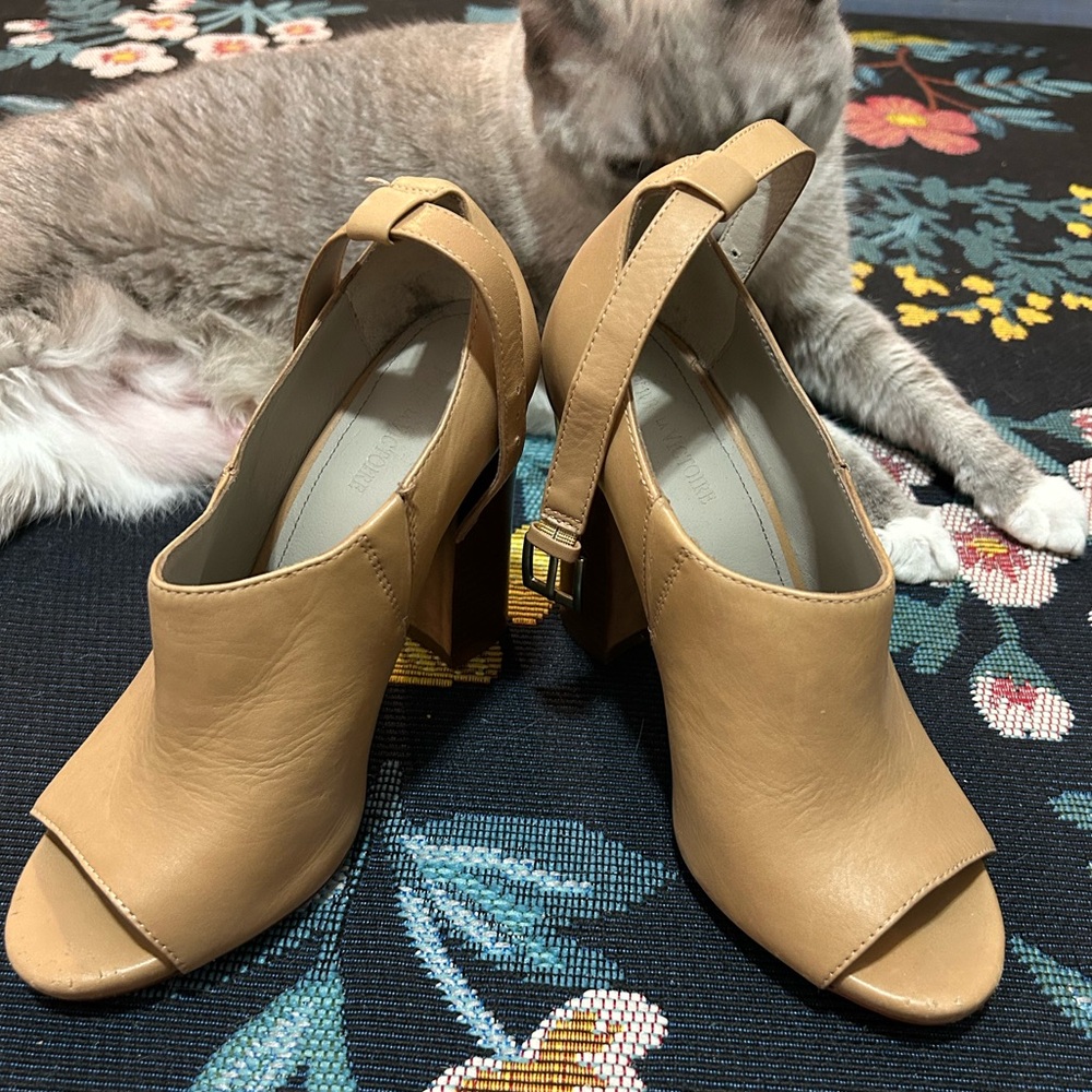 Pour la victoire platform open toe booties with ankle buckle
